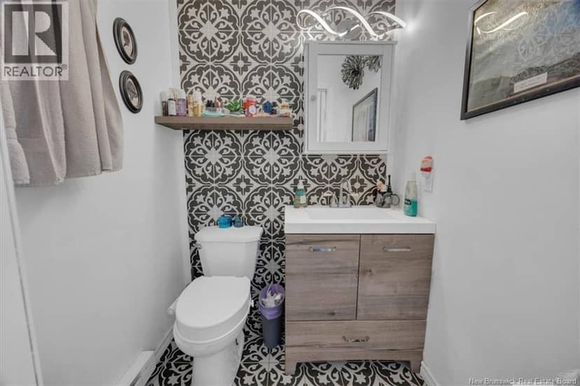 130 Hillcrest Road — photo 16 of 37