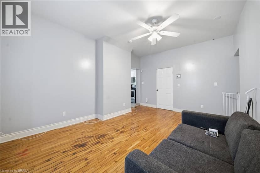 97 QUEEN Street — photo 8 of 23