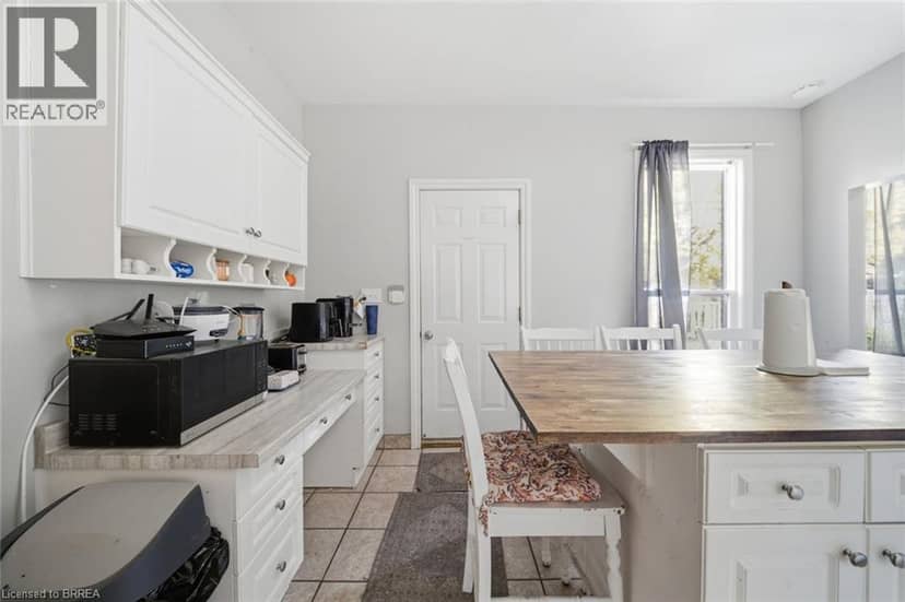 97 QUEEN Street — photo 11 of 23