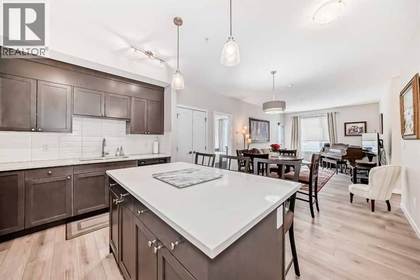 402, 30 Shawnee Common SW, Calgary, photo 3
