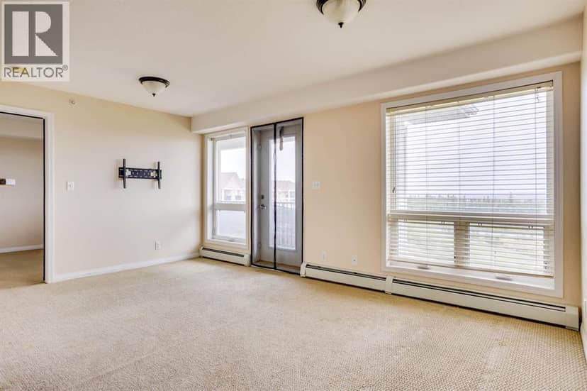 404, 248B Grosbeak Way, Fort McMurray, photo 3