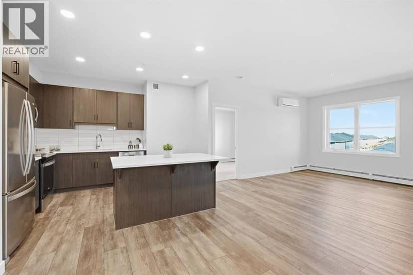301, 55 Wolf Hollow Crescent SE, Calgary, photo 3