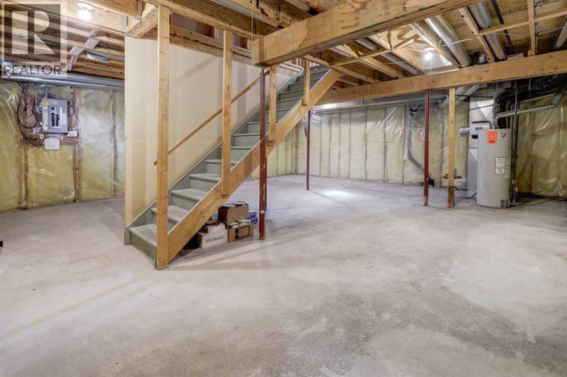 826 Coventry Drive NE — photo 24 of 31