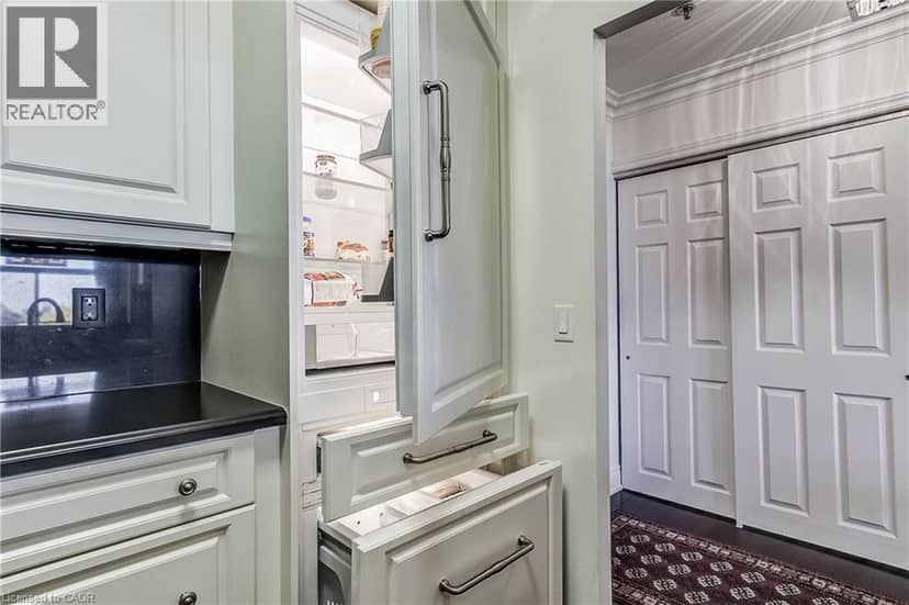 100 BURLOAK Drive Unit# 1514, Burlington, photo 6