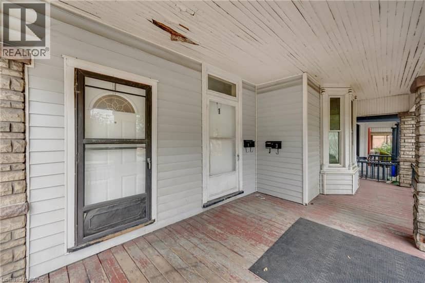211 WENTWORTH Street N, Hamilton, photo 4