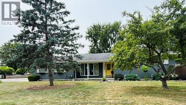 8285 Malden Road — photo 1 of 40