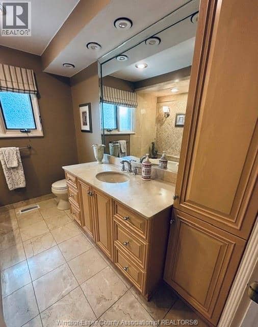 8285 Malden Road — photo 13 of 40