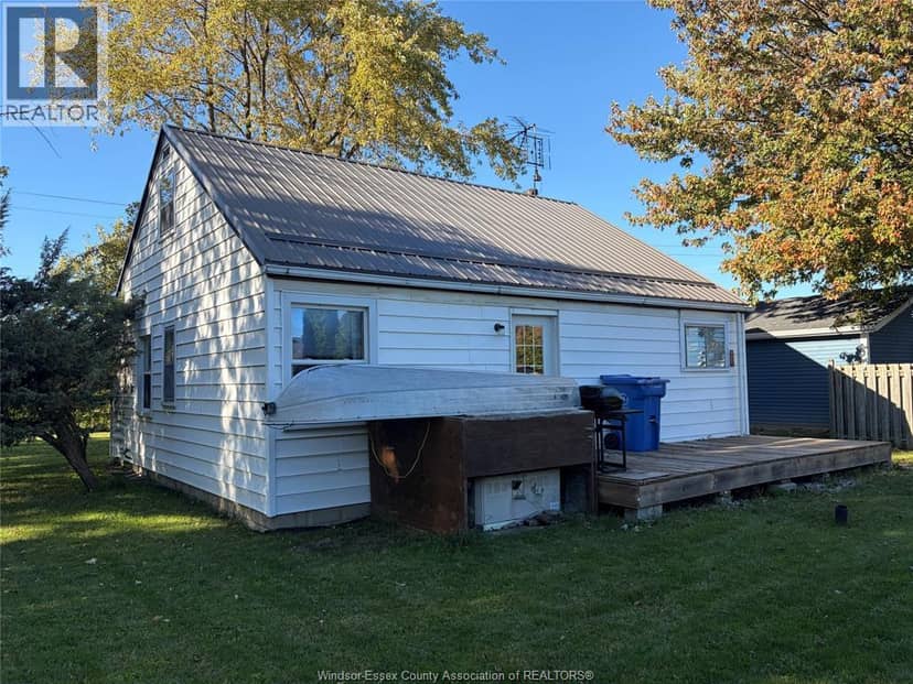 6104 Malden Road, Tecumseh, photo 4