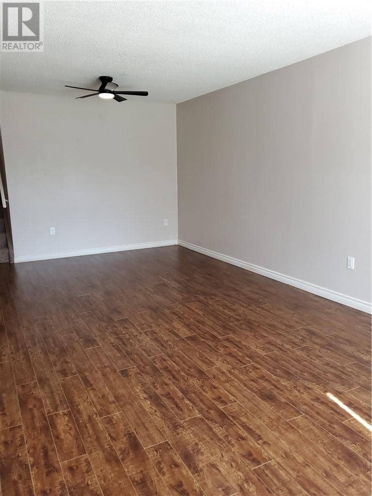 880 Woodbine Avenue — photo 8 of 24