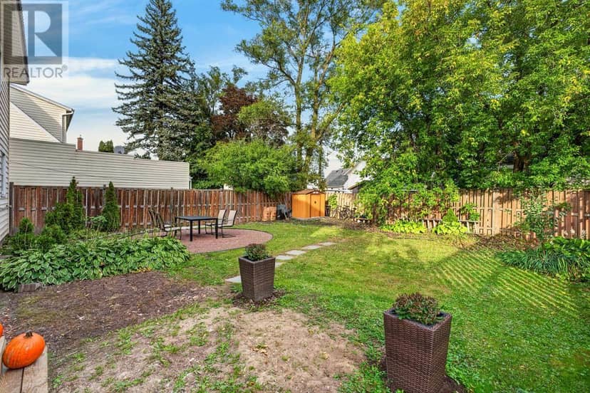 134 Bishops CT — photo 4 of 40
