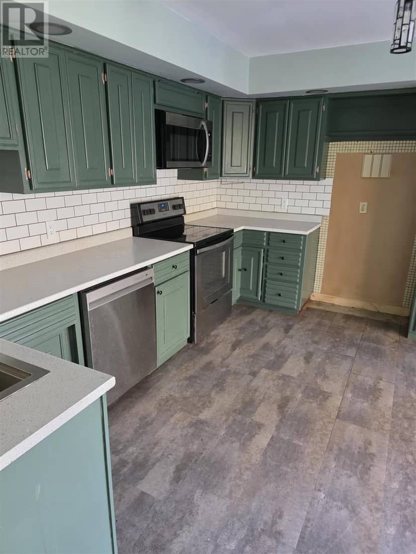 60 Barber BLVD — photo 18 of 40