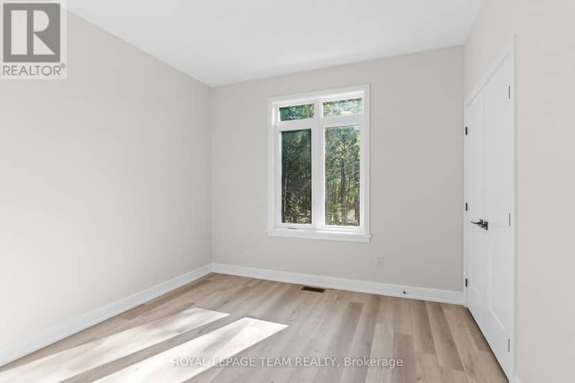101 Alcock Drive — photo 22 of 34
