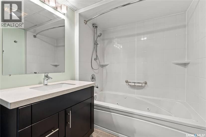 5907 Hague CRESCENT — photo 31 of 40