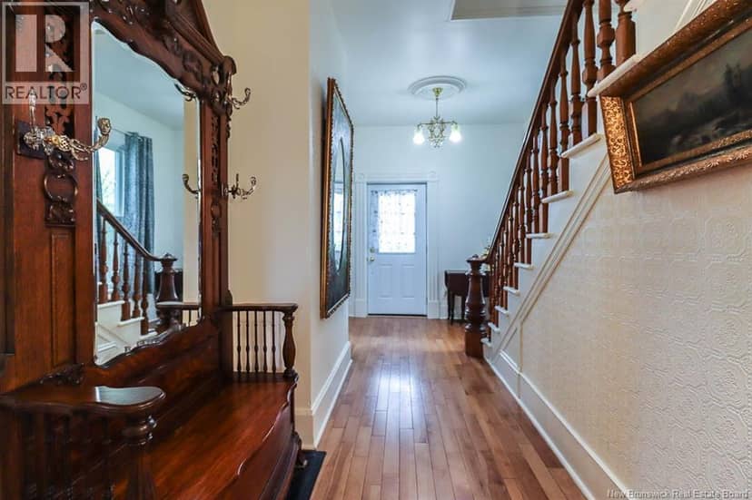 12 Pitt Street — photo 10 of 40