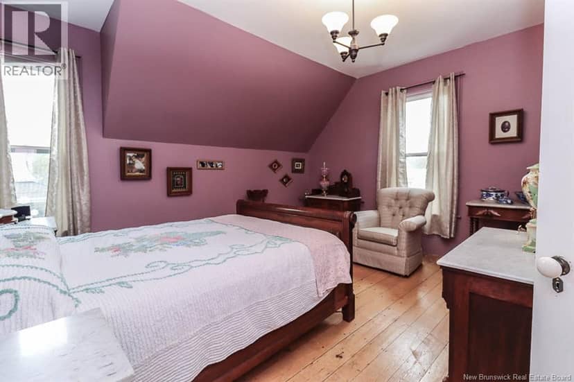 12 Pitt Street — photo 25 of 40