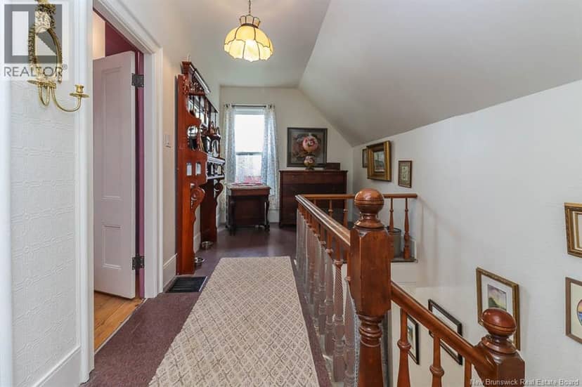 12 Pitt Street — photo 23 of 40