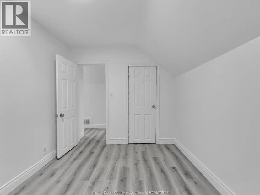 1022 Hickory Road — photo 24 of 32
