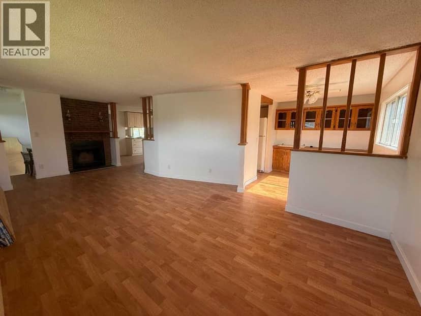 700 8 Street, Fox Creek, photo 8