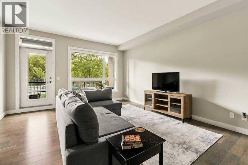 107, 145 Burma Star Road SW, Calgary, photo 3