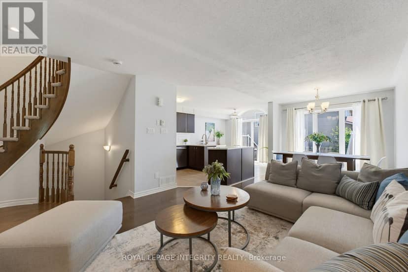 173 Silvermoon Crescent — photo 7 of 40