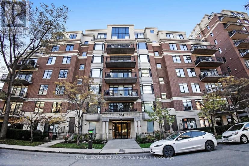 PH3 - 364 Cooper Street, Ottawa