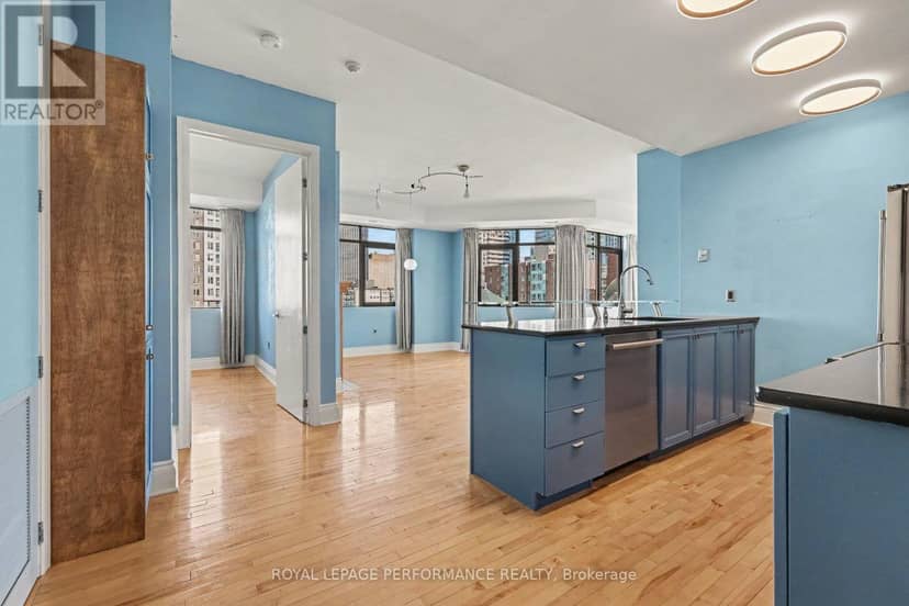 PH3 - 364 Cooper Street, Ottawa, photo 8