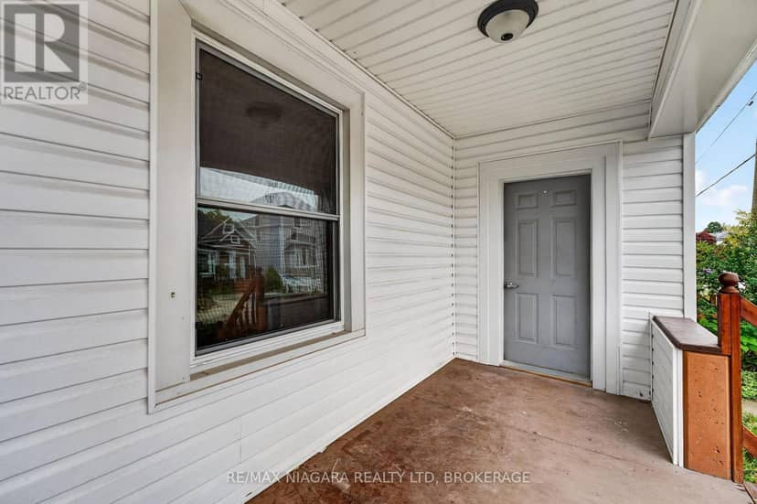 44 Lowell Avenue, St. Catharines, photo 8