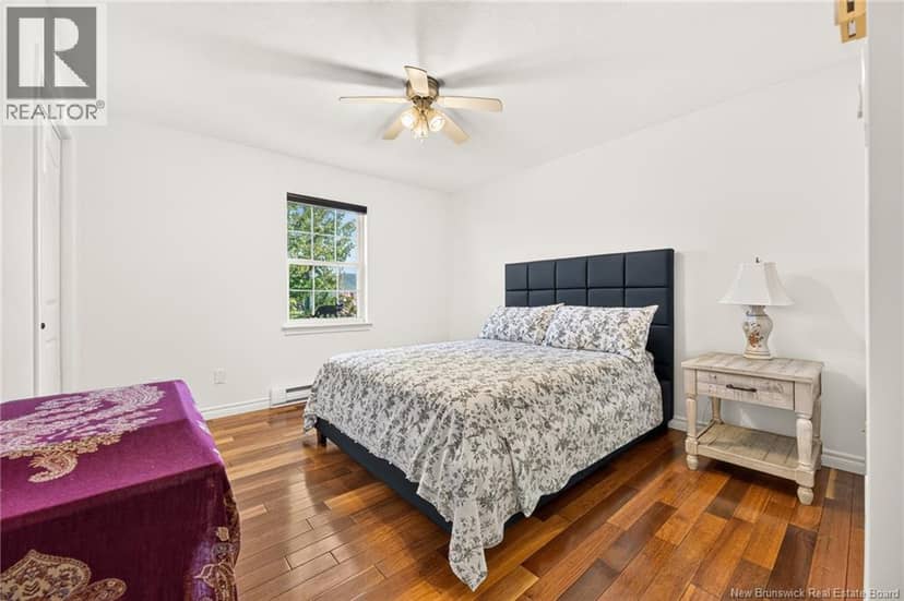 6 Chad Crescent — photo 26 of 40