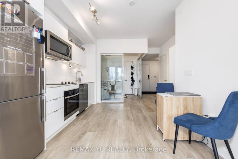 1464 - 135 Lower Sherbourne Street — photo 12 of 39