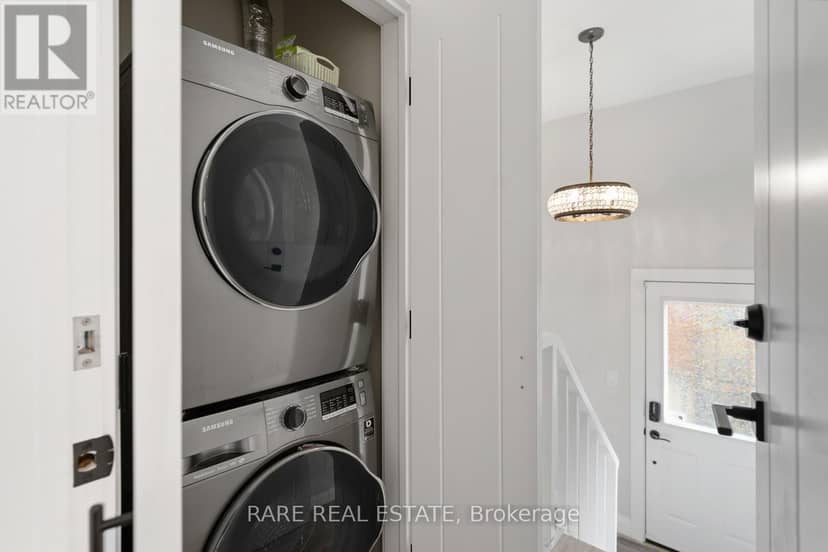 35 Kennard Avenue — photo 13 of 31