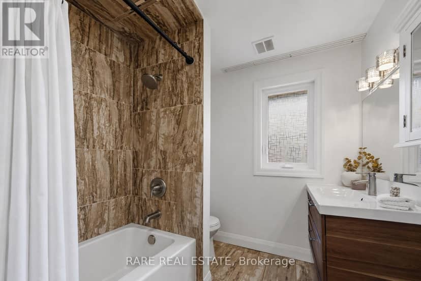 35 Kennard Avenue — photo 14 of 31