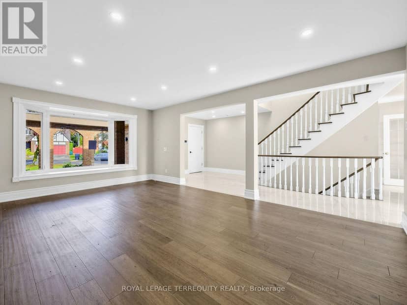 124 Bathgate Drive, Toronto, photo 6