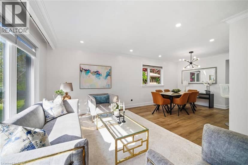 2066 REBECCA Street, Oakville, photo 6
