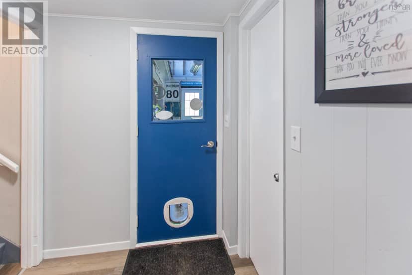 8732 Highway 1 — photo 3 of 40