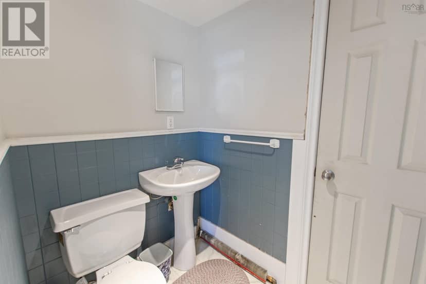 8732 Highway 1 — photo 13 of 40