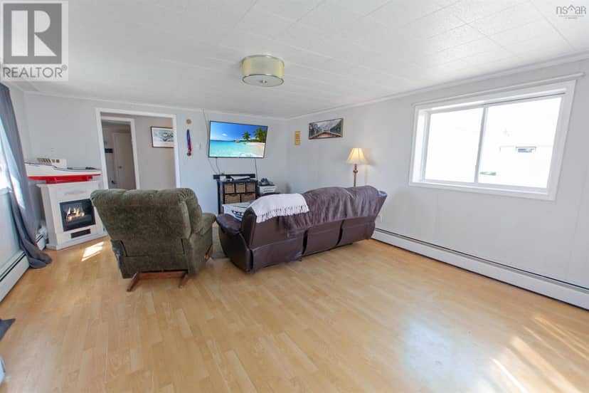 8732 Highway 1 — photo 15 of 40