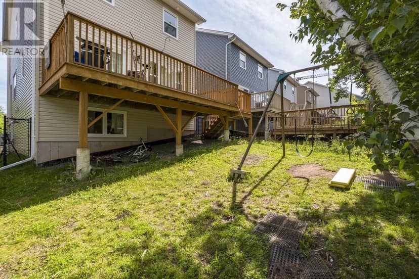 15 Lowther Lane — photo 18 of 26