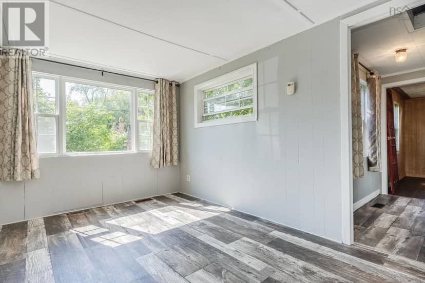 8801 201 Highway — photo 9 of 35