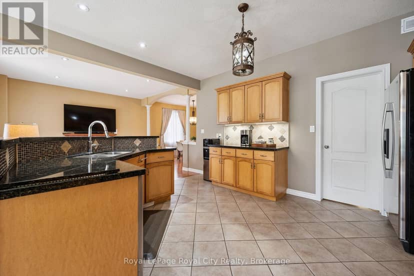 26 Frasson Drive — photo 17 of 40