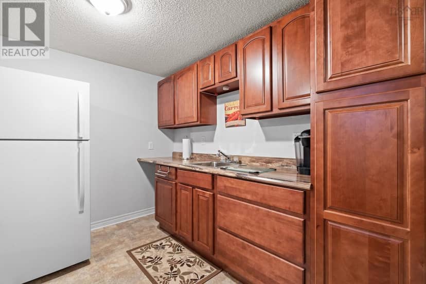 19 Harmony Road — photo 34 of 40