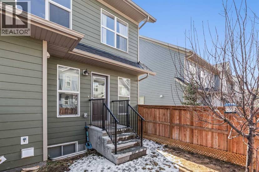 463 Cranbrook Square SE — photo 32 of 34