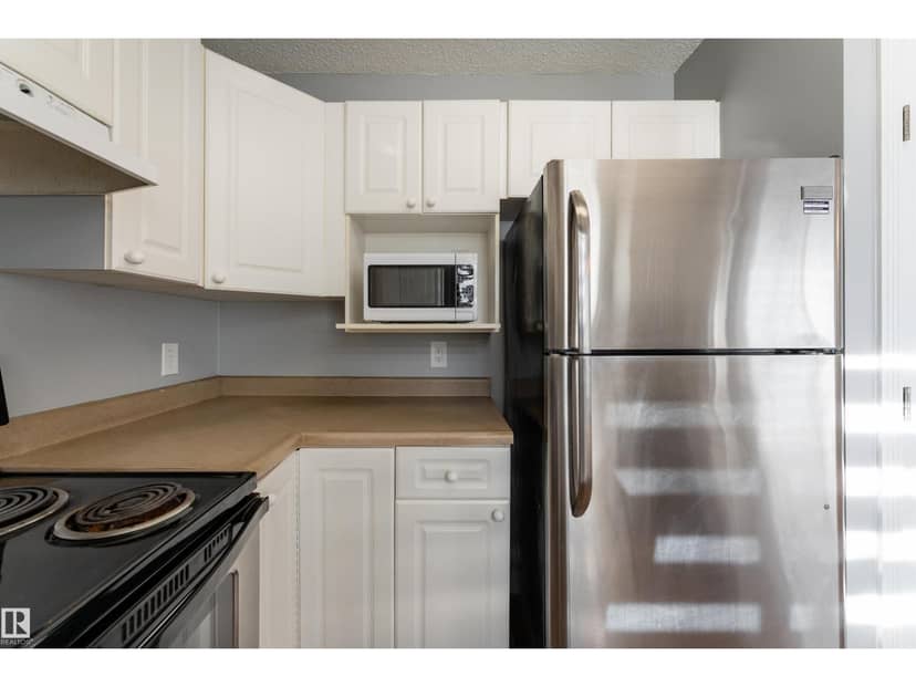 #68 3380 28A AV NW — photo 16 of 38