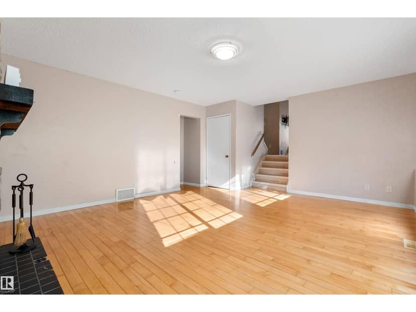 1720 65 ST NW — photo 11 of 40