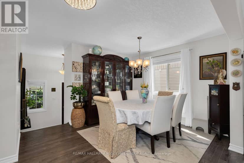 271 Quebec Street, Clearview, photo 3