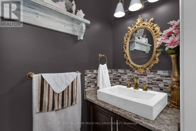 271 Quebec Street, Clearview, photo 5