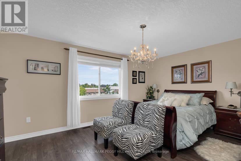 271 Quebec Street, Clearview, photo 7