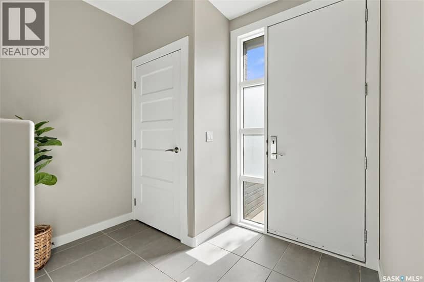 20 103 Willis CRESCENT, Saskatoon, photo 2