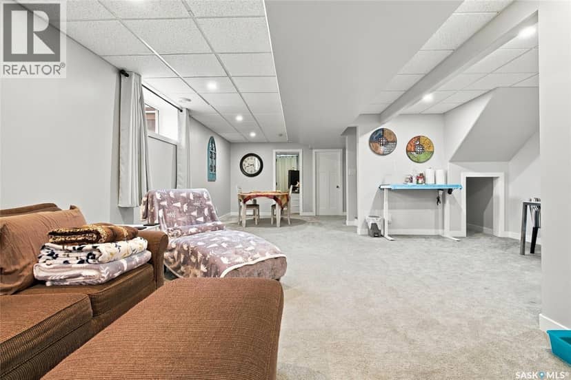101 South Hill ROAD — photo 33 of 40