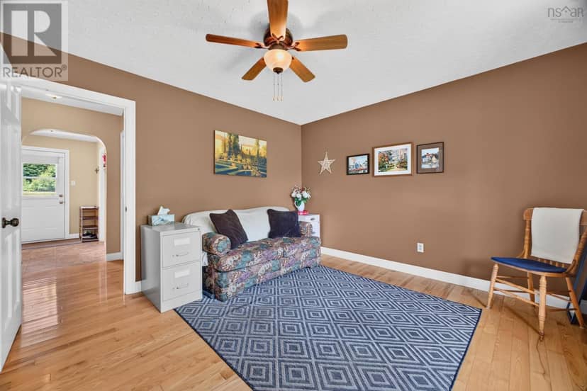 60 LOWER HARMONY Road — photo 20 of 40