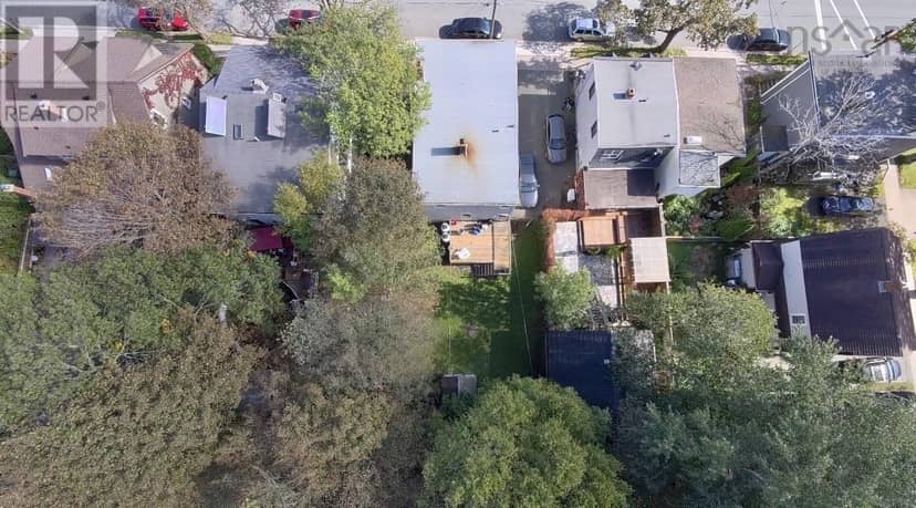 2512 Oxford Street — photo 27 of 27